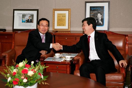 경북대학교 함인석 총장 접견(2010-11-4)